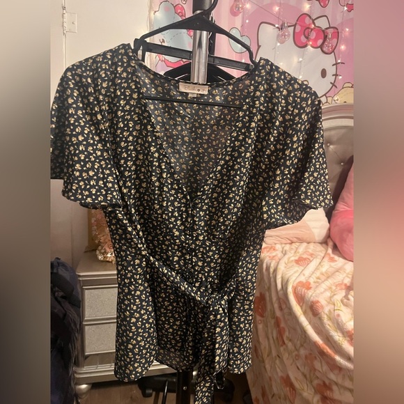 Blush J Tops - Blush J Navy Floral Tie Waist Wrap Blouse Women's Large